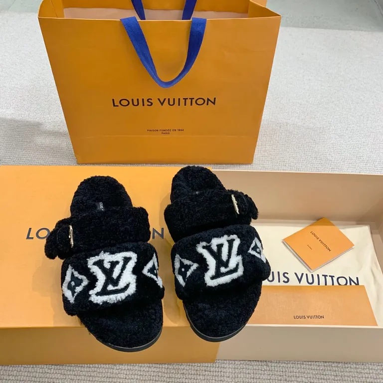 Louis Vuitton Shoe 